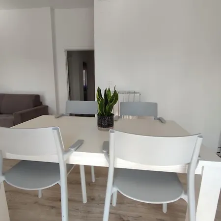 Civico 83 Apartmán *